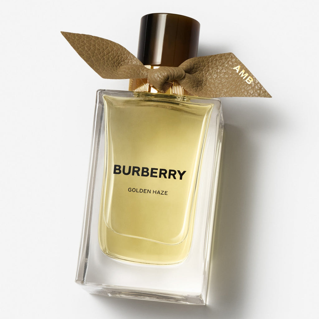 Burberry Signatures Extreme Botanicals Golden Haze Eau de Parfum by Burberry fragrance – view 2 | Venba Fragrance