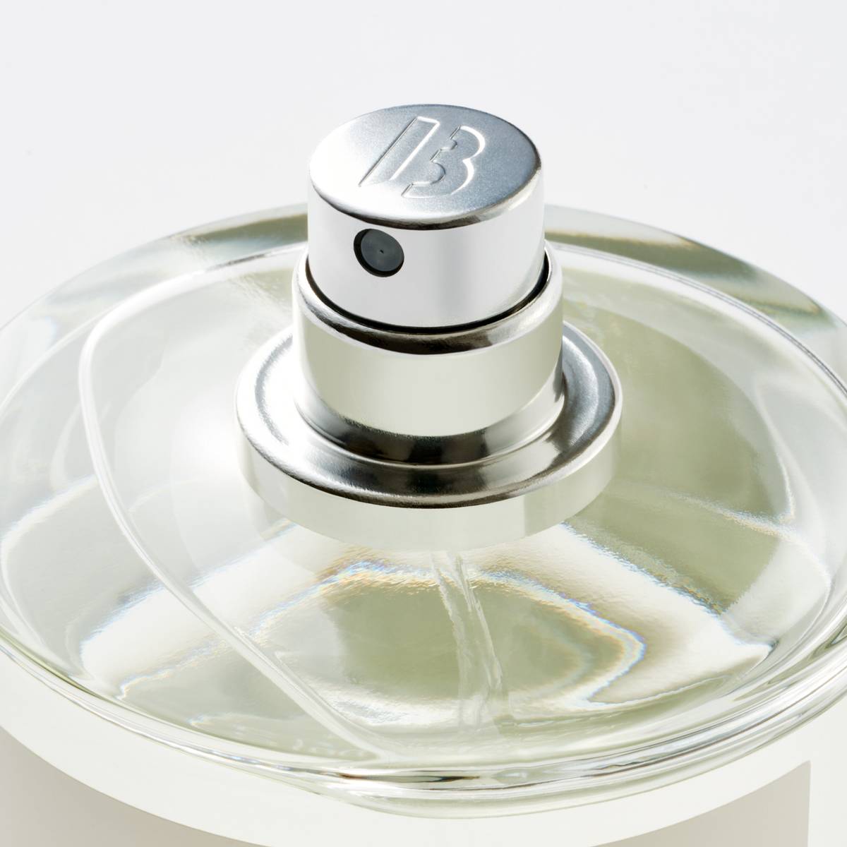 Byredo Mojave Ghost by Byredo fragrance – view 2 | Venba Fragrance