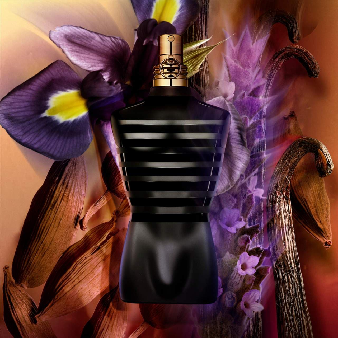 Jean Paul Gaultier Le Male by Jean Paul Gaultier fragrance – view 3 | Venba Fragrance
